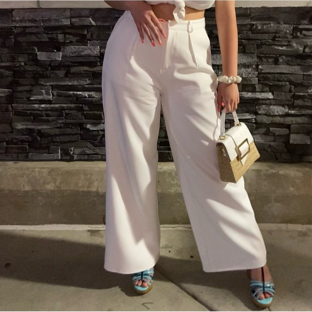 WHITE SLACKS